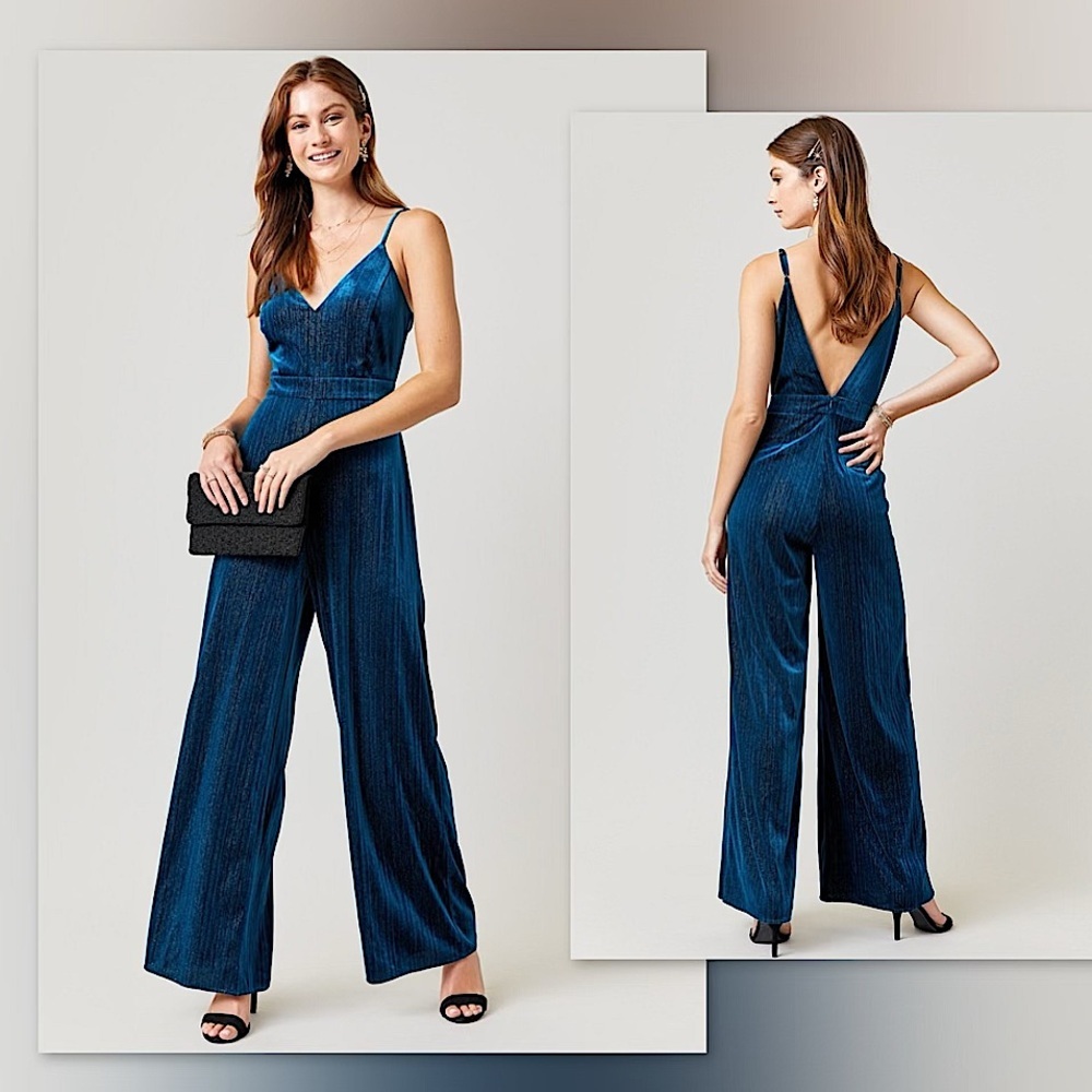 🔹Jun & Ivy Eloise Shiny Velvet Sapphire Blue Jumpsuit with Subtle Sparkle